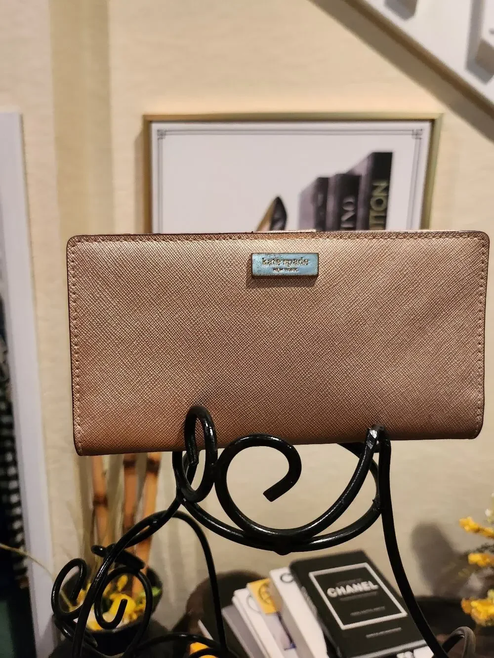 Kate Spade New York bifold wallet